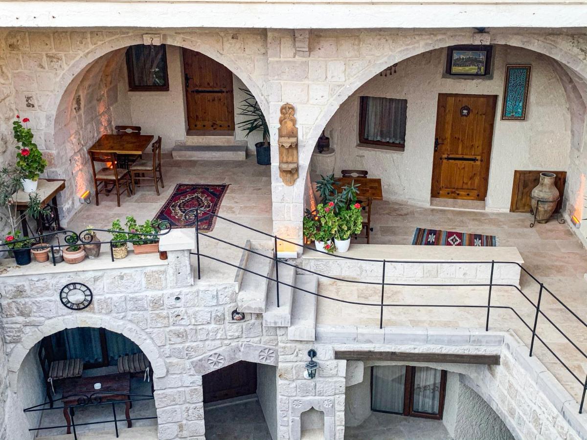 Risus Cave Suites Гьореме Екстериор снимка