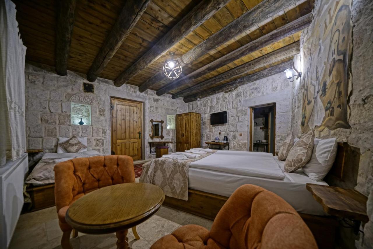 Risus Cave Suites Гьореме Екстериор снимка