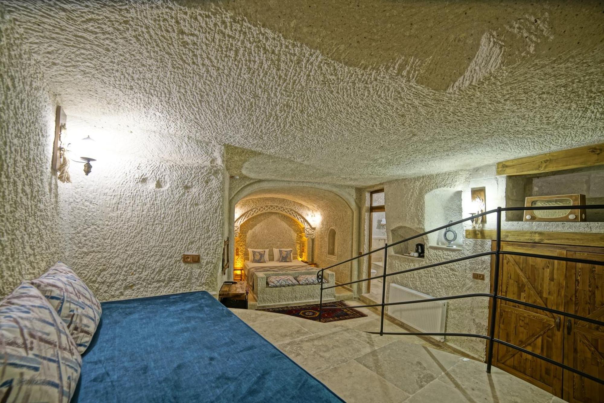 Risus Cave Suites Гьореме Екстериор снимка