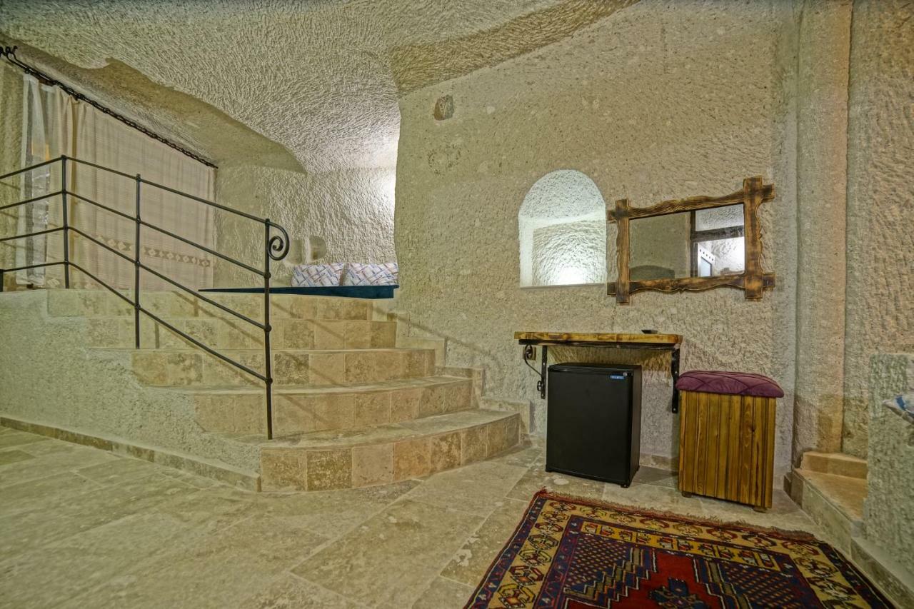 Risus Cave Suites Гьореме Екстериор снимка