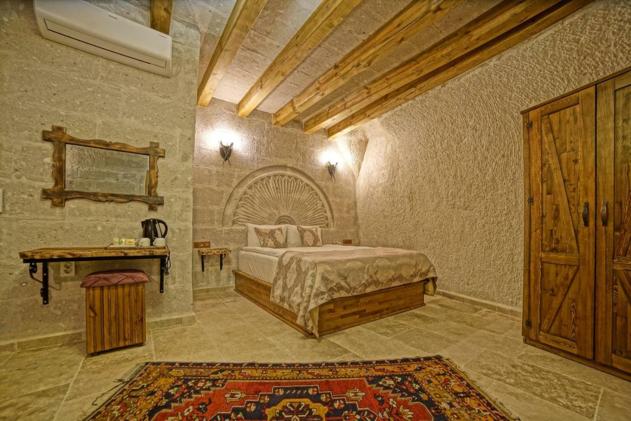 Risus Cave Suites Гьореме Екстериор снимка