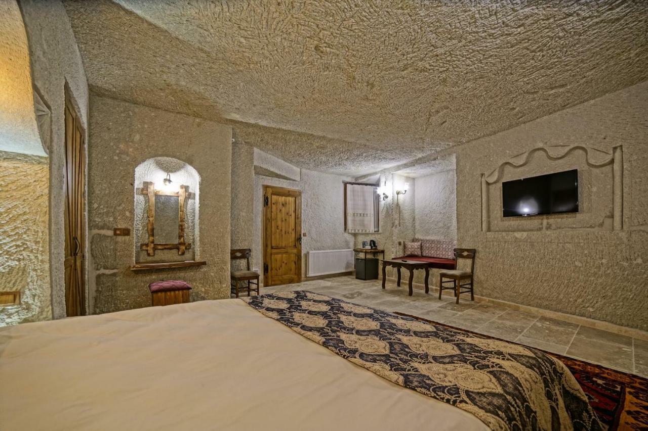 Risus Cave Suites Гьореме Екстериор снимка